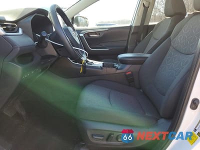 Zdjęcie 7 z 14 samochodu: 2024 TOYOTA RAV4 HYBRID XLE VIN:4T3RWRFV0RU114361 - miniatura