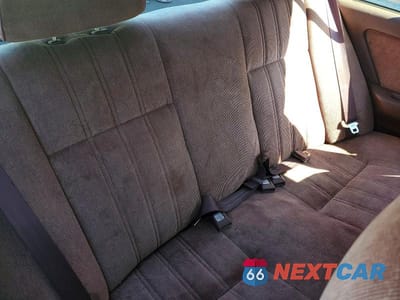 Zdjęcie 10 z 12 samochodu: 1990 HONDA CIVIC VIN:1HGED3558LA075545 - miniatura