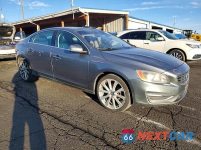 Czwarte zdjęcie samochodu z boku: 2017 VOLVO S60 PREMIER VIN:LYV402HKXHB133575 - miniatura