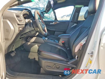 Zdjęcie 7 z 11 samochodu: 2026 FORD ESCAPE ST LINE VIN:1FMCU0MN4TUA32689 - miniatura