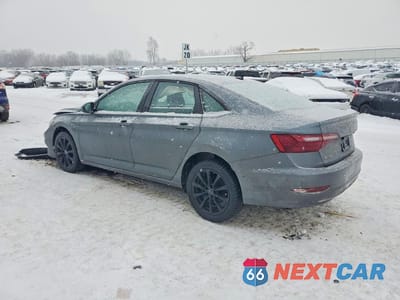 Drugie zdjęcie samochodu z przodu: 2020 VOLKSWAGEN JETTA S VIN:3VWCB7BUXLM023557 - miniatura