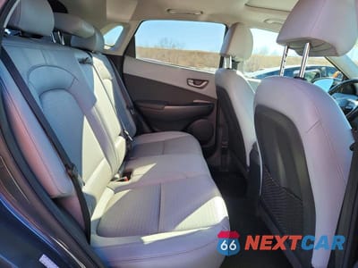 Zdjęcie 11 z 12 samochodu: 2018 HYUNDAI KONA LIMITED VIN:KM8K3CA55JU109149 - miniatura