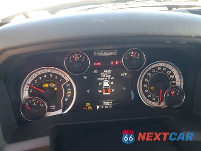 Zdjęcie 9 z 13 samochodu: 2019 RAM 1500 CLASSIC SLT VIN:1C6RR7TTXKS684405 - miniatura