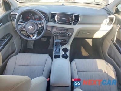 Zdjęcie 8 z 11 samochodu: 2017 KIA SPORTAGE LX VIN:KNDPMCAC9H7032834 - miniatura