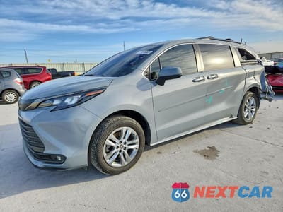 2022 TOYOTA SIENNA XLE 5TDASKFC6NS049400 - główne zdjęcie licytacji z USA - miniatura