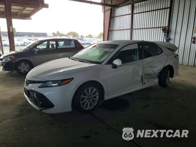 2020 TOYOTA CAMRY LE 4T1L11AK1LU868081 - główne zdjęcie licytacji z USA - miniatura