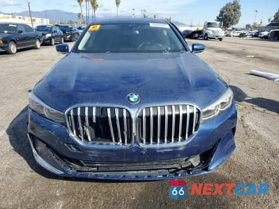 Piąte zdjęcie samochodu w środku: 2022 BMW 740 I VIN:WBA7T2C06NCH58234 - miniatura