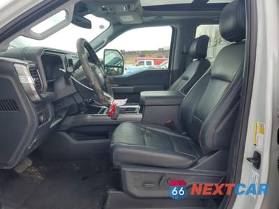 Zdjęcie 7 z 12 samochodu: 2025 FORD F350 SUPER DUTY VIN:1FT8W3BM2SEC21768 - miniatura