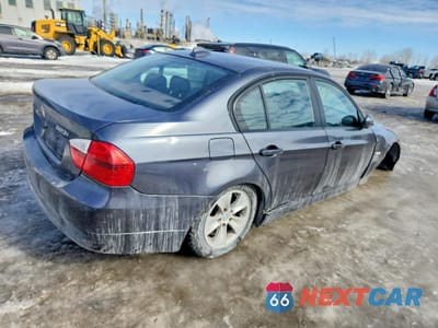 Trzecie zdjęcie samochodu z tyłu: 2007 BMW 323 I VIN:WBAVH13527KC96990 - miniatura