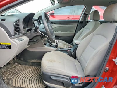Zdjęcie 7 z 13 samochodu: 2018 HYUNDAI ELANTRA SEL VIN:5NPD84LF7JH344821 - miniatura