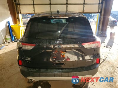 Zdjęcie 6 z 13 samochodu: 2021 FORD ESCAPE SE VIN:1FMCU9G68MUA76169 - miniatura