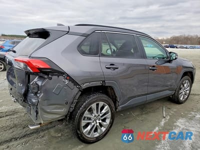 Trzecie zdjęcie samochodu z tyłu: 2022 TOYOTA RAV4 XLE PREMIUM VIN:2T3C1RFVXNC201944 - miniatura