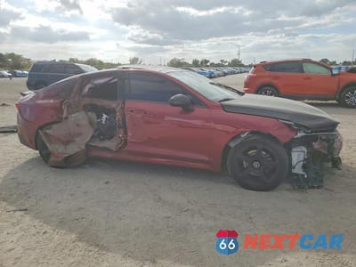 Czwarte zdjęcie samochodu z boku: 2021 KIA K5 GT LINE VIN:5XXG64J25MG012427 - miniatura