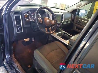 Zdjęcie 8 z 12 samochodu: 2016 RAM 1500 SLT VIN:1C6RR6GT9GS274240 - miniatura