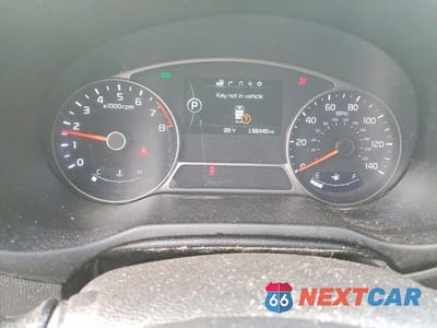 Zdjęcie 9 z 13 samochodu: 2014 KIA SOUL ! VIN:KNDJX3A52E7011284 - miniatura