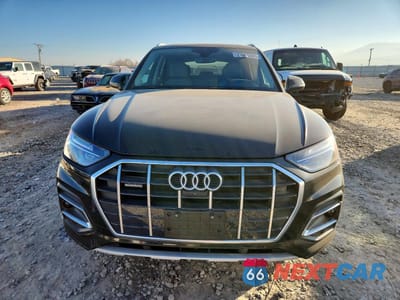 Piąte zdjęcie samochodu w środku: 2021 AUDI Q5 PREMIUM PLUS VIN:WA1BAAFY7M2106636 - miniatura