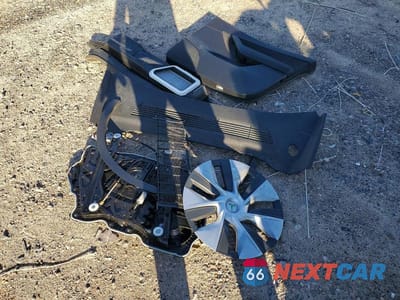 Zdjęcie 13 z 13 samochodu: 2021 TESLA MODEL Y VIN:5YJYGDEE5MF065816 - miniatura