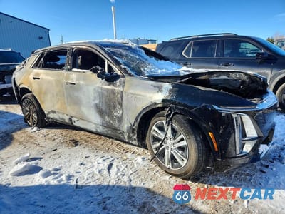 Czwarte zdjęcie samochodu z boku: 2024 CADILLAC LYRIQ TECH VIN:1GYKPMRK8RZ103444 - miniatura
