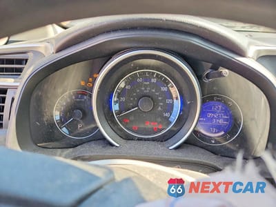 Zdjęcie 9 z 12 samochodu: 2017 HONDA FIT LX VIN:3HGGK5H58HM712157 - miniatura