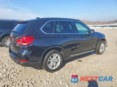 Trzecie zdjęcie samochodu z tyłu: 2015 BMW X5 XDRIVE35I VIN:5UXKR0C54F0K66814 - miniatura
