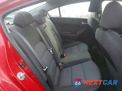Zdjęcie 10 z 12 samochodu: 2015 KIA FORTE LX VIN:KNAFX4A66F5427143 - miniatura