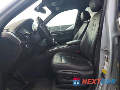 Zdjęcie 7 z 12 samochodu: 2017 BMW X5 XDRIVE35D VIN:5UXKS4C35H0Y15840 - miniatura