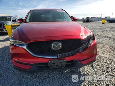 Piąte zdjęcie samochodu w środku: 2017 MAZDA CX-5 GRAND TOURING VIN:JM3KFBDL6H0225369 - miniatura