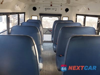 Zdjęcie 6 z 10 samochodu: 2009 CHEV EXPRESS G VIN:1GBHG31C491167286 - miniatura