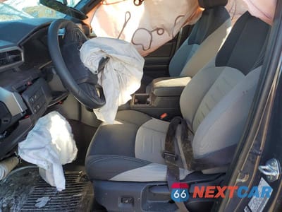 Zdjęcie 7 z 11 samochodu: 2025 TOYOTA TACOMA TRD SPORT VIN:3TMLB5JN5SM170238 - miniatura