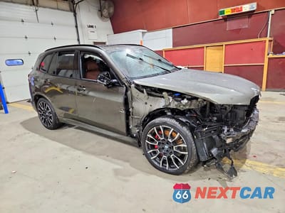 Czwarte zdjęcie samochodu z boku: 2024 BMW X5 XDRIVE40I VIN:5UX23EU01R9S38938 - miniatura