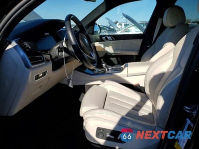 Zdjęcie 7 z 13 samochodu: 2019 BMW X5 XDRIVE40I VIN:5UXCR6C57KLL61366 - miniatura