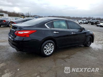 Trzecie zdjęcie samochodu z tyłu: 2017 NISSAN ALTIMA 2.5 S VIN:1N4AL3AP6HC470347 - miniatura