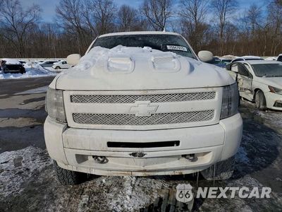 Piąte zdjęcie samochodu w środku: 2010 CHEVROLET SILVERADO K1500 LT VIN:3GCRKSE31AG241711 - miniatura