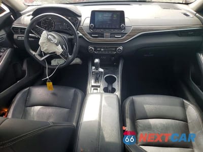 Zdjęcie 8 z 12 samochodu: 2020 NISSAN ALTIMA 2.5 PLATINUM VIN:1N4BL4FV0LC112008 - miniatura