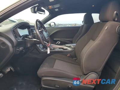 Zdjęcie 7 z 11 samochodu: 2021 DODGE CHALLENGER SXT VIN:2C3CDZAG7MH552229 - miniatura
