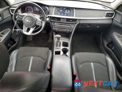 Zdjęcie 8 z 12 samochodu: 2019 KIA OPTIMA LX VIN:5XXGT4L38KG297667 - miniatura