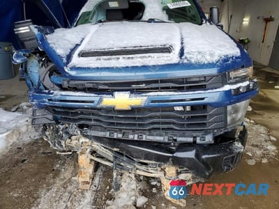 Zdjęcie 11 z 12 samochodu: 2024 CHEVROLET SILVERADO K2500 CUSTOM VIN:2GC4YME76R1153751 - miniatura