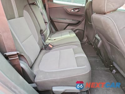 Zdjęcie 10 z 12 samochodu: 2025 CHEVROLET BLAZER 2LT VIN:3GNKBCR47SS191333 - miniatura