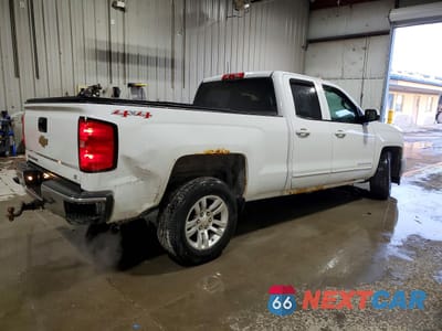 Trzecie zdjęcie samochodu z tyłu: 2015 CHEVROLET SILVERADO K1500 LT VIN:1GCVKREC8FZ356661 - miniatura