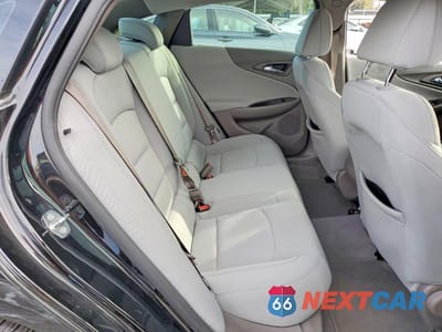 Zdjęcie 10 z 11 samochodu: 2020 CHEVROLET MALIBU LS VIN:1G1ZB5ST4LF151679 - miniatura