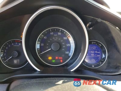 Zdjęcie 9 z 11 samochodu: 2015 HONDA FIT EX VIN:3HGGK5H8XFM730778 - miniatura