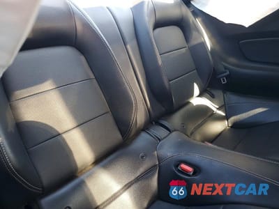 Zdjęcie 10 z 11 samochodu: 2021 FORD MUSTANG VIN:1FA6P8TH0M5115315 - miniatura