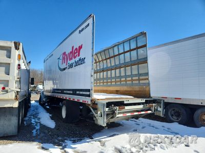 Trzecie zdjęcie samochodu z tyłu: 2020 INTERNATIONAL MV607 BOX TRUCK VIN:3HAEUMML3LL846647 - miniatura