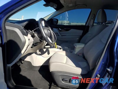 Zdjęcie 7 z 11 samochodu: 2019 NISSAN ROGUE SPORT SV VIN:JN1BJ1CPXKW230748 - miniatura