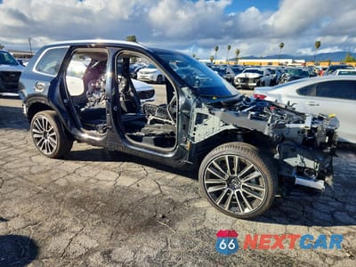 Czwarte zdjęcie samochodu z boku: 2025 VOLVO XC90 PLUS VIN:YV4062JB7S1370298 - miniatura