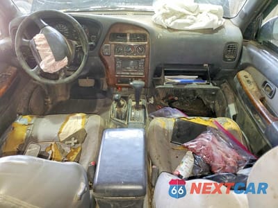 Zdjęcie 8 z 13 samochodu: 1997 NISSAN PATHFINDER VIN:JNBAR05Y8VW131761 - miniatura