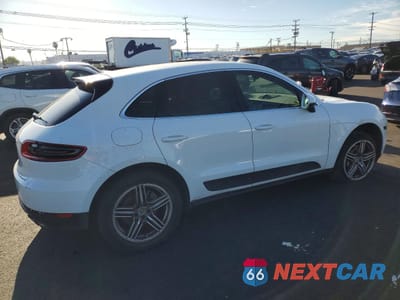 Trzecie zdjęcie samochodu z tyłu: 2015 PORSCHE MACAN S VIN:WP1AB2A57FLB62329 - miniatura