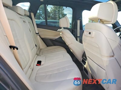 Zdjęcie 11 z 13 samochodu: 2019 BMW X5 XDRIVE50I VIN:5UXJU2C59KLN65553 - miniatura