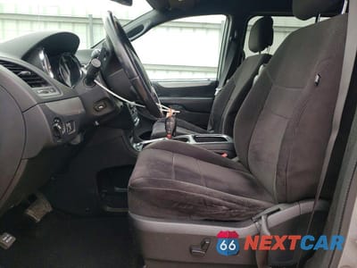 Zdjęcie 7 z 13 samochodu: 2013 DODGE GRAND CARAVAN SXT VIN:2C4RDGCG5DR817053 - miniatura