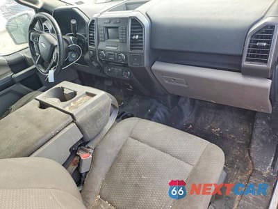 Zdjęcie 8 z 12 samochodu: 2017 FORD F150 XLT 4WD V6 EXT CAB 3.5L VIN:1FTFX1EG8HKD04694 - miniatura